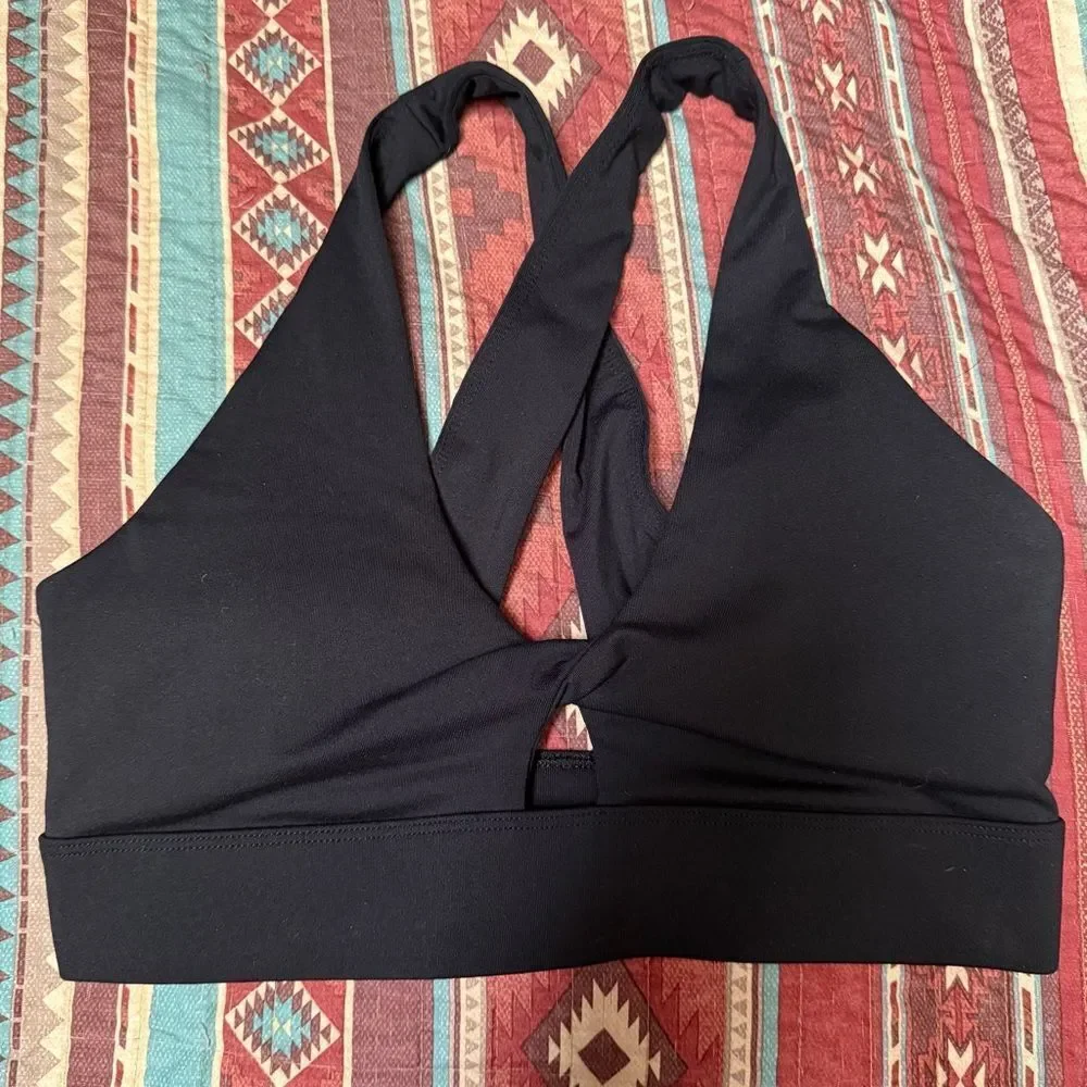 Fabletics Black Sports bra size small - Picture 4 of 4